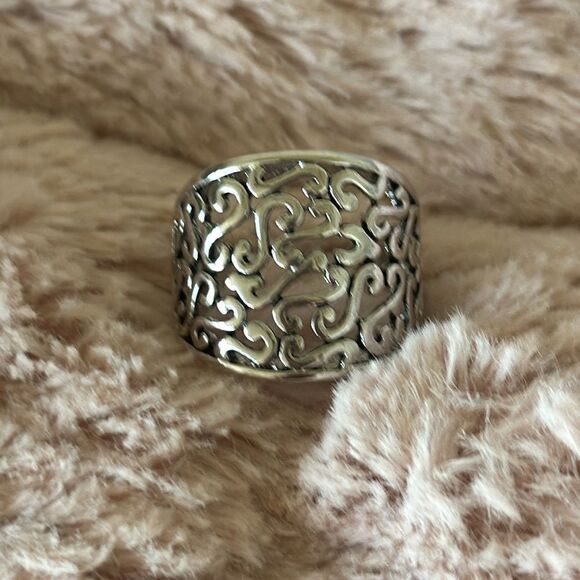 Vintage Scroll Filagree Bohemian Ring! - Picture 2 of 7